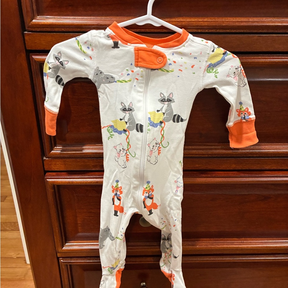 The Beaufort Bonnet Company Animal Print Footie - Orange and White